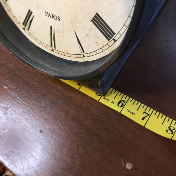 Paris Clock in the shape of scales. NWT - Picture 4 of 8